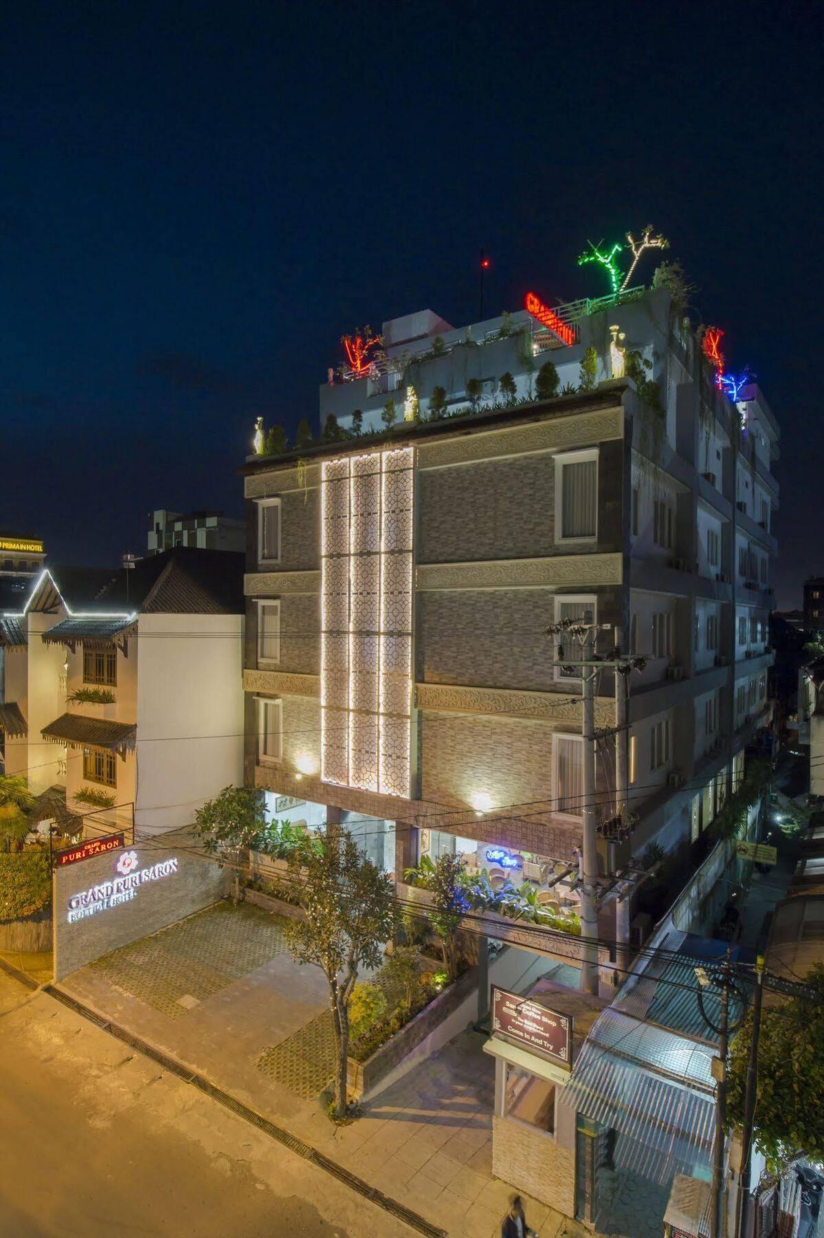 Grand Puri Saron Malioboro 3* Yogyakarta