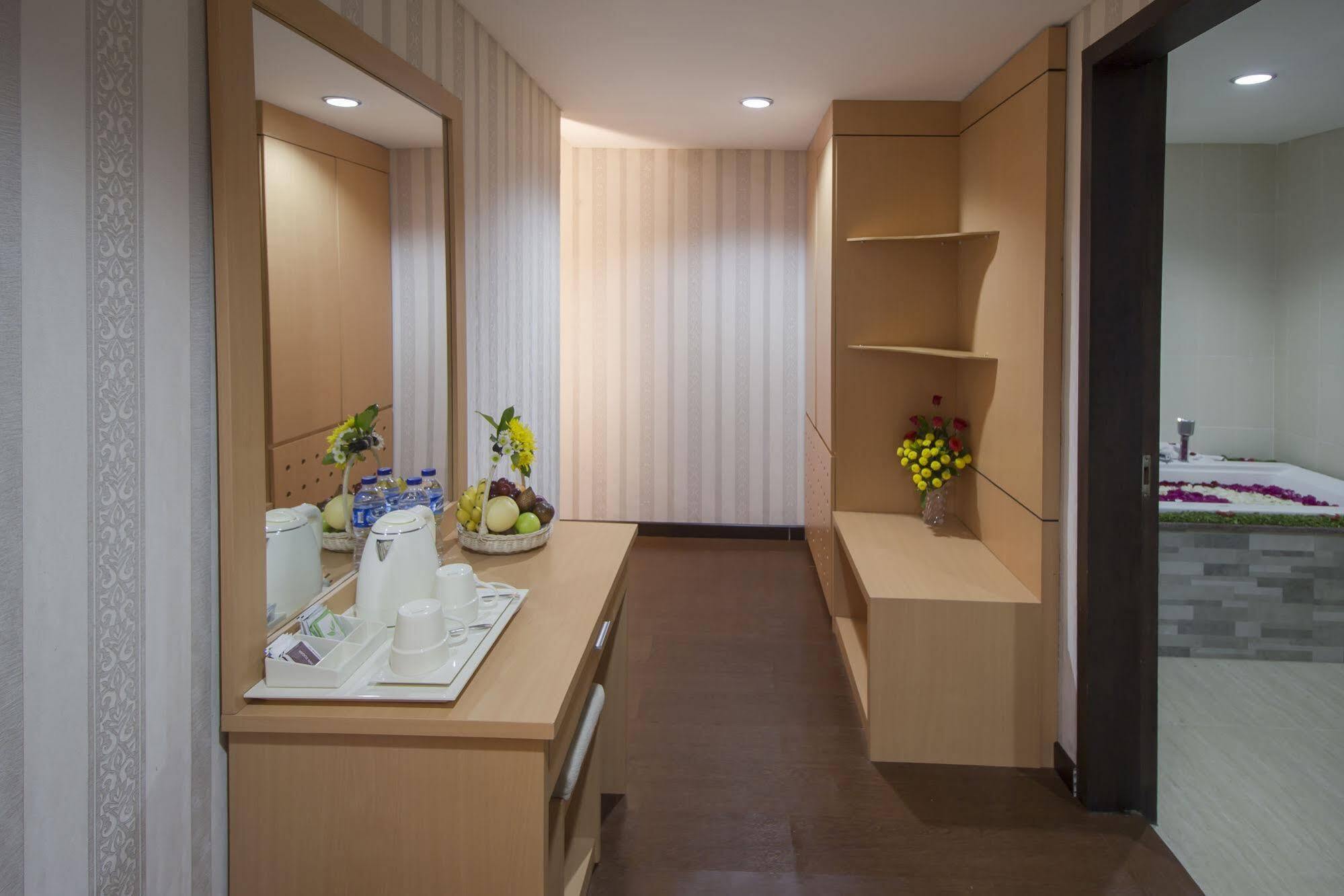 Grand Puri Saron Malioboro 3*